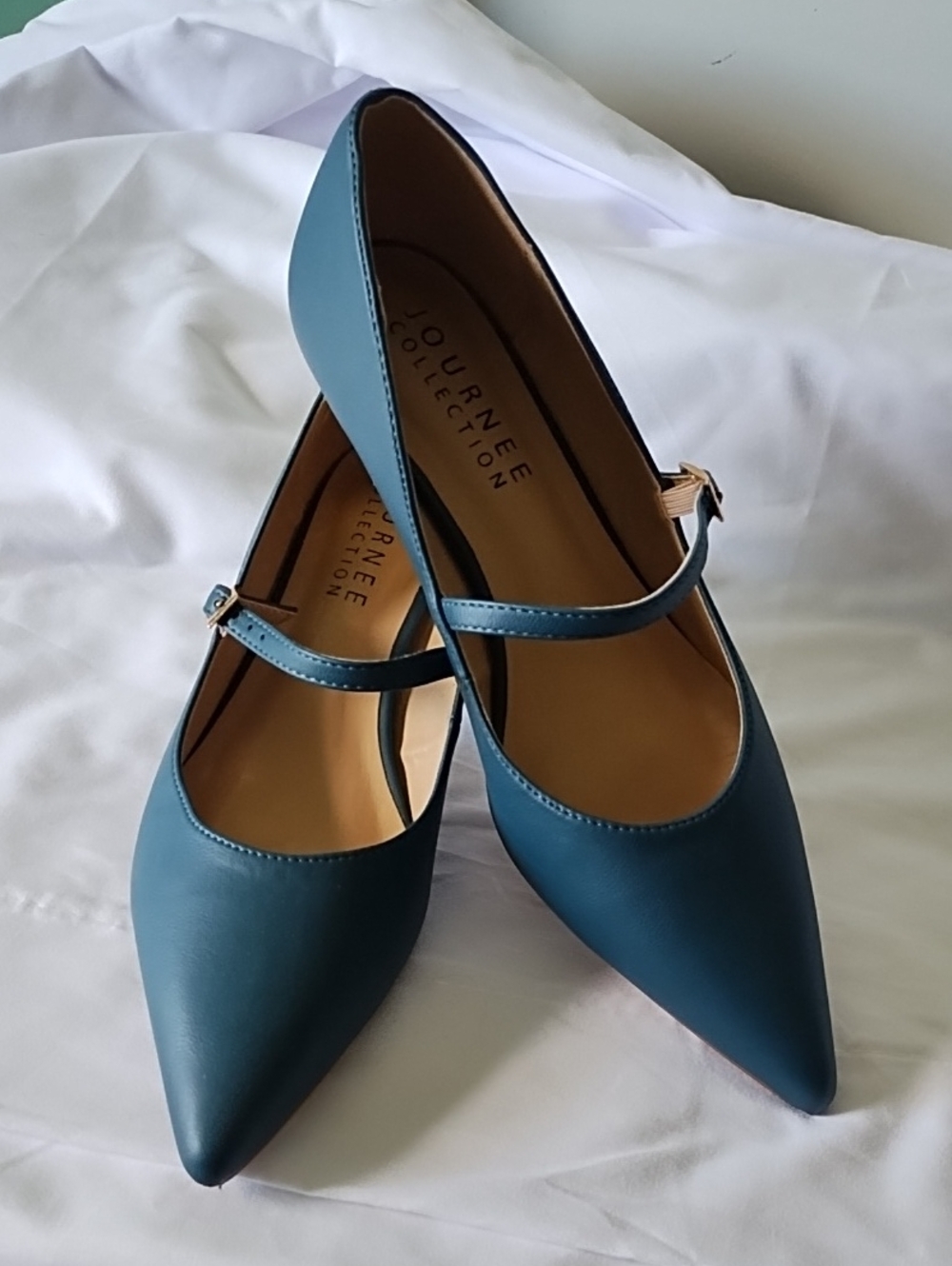 Journee Collection Teal Pointed Toe Strappy heels